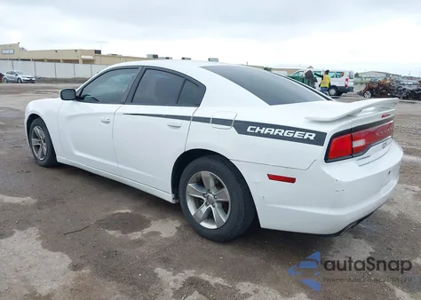 2013 Dodge Charger Se из США, поврежденный, VIN 2C3CDXBG4DH622210